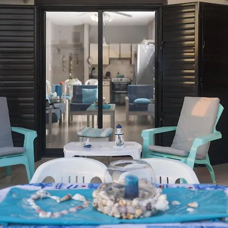 Annita Court Block B, Apt6 * Aya Napa